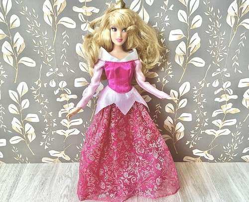 Disney store bella - disney,